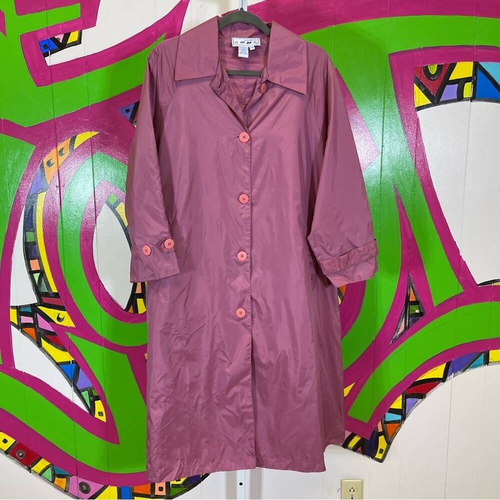Vintage, Transitionals by Komitor, Rain Jacket. Size Petite Medium.